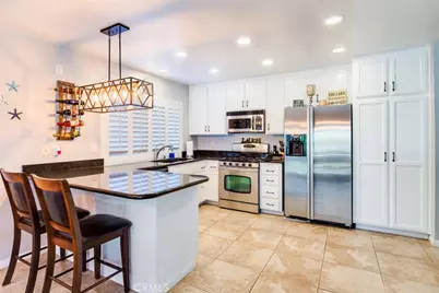 701 W Crestview Street, Corona, CA 92882 - Photo 7
