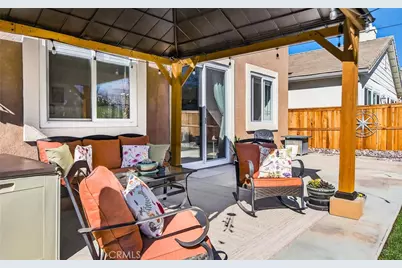 34215 Pinehurst, Yucaipa, CA 92399 - Photo 21