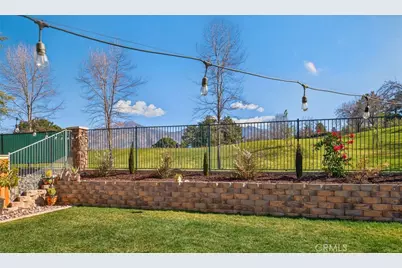 34215 Pinehurst, Yucaipa, CA 92399 - Photo 23