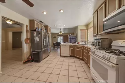 46482 Jasmine, Indio, CA 92201 - Photo 9