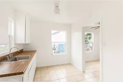 609 N Townsend Street, Santa Ana, CA 92703 - Photo 9