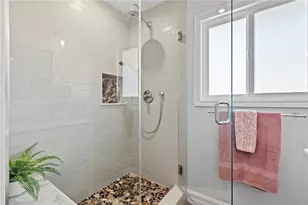 15551 Aulnay Ln, Huntington Beach, CA 92647 - Photo 27