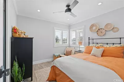 15551 Aulnay Lane, Huntington Beach, CA 92647 - Photo 29