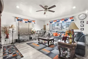 553 W 109th, Los Angeles, CA 90044 - Photo 13