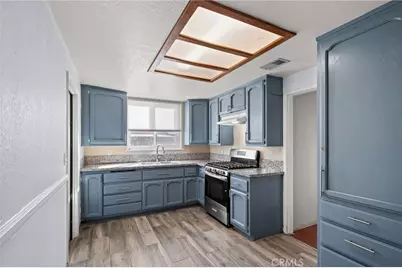 9952 Catawba, Fontana, CA 92335 - Photo 11