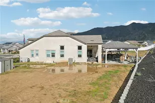 34676 Conadria Ave, Yucaipa, CA 92399 - Photo 37