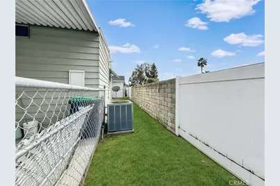 777 S Temescal Street #8, Corona, CA 92879 - Photo 15