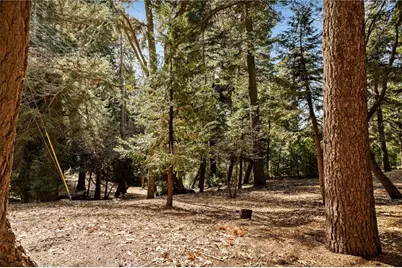 954 Crest Estates, Lake Arrowhead, CA 92352 - Photo 15