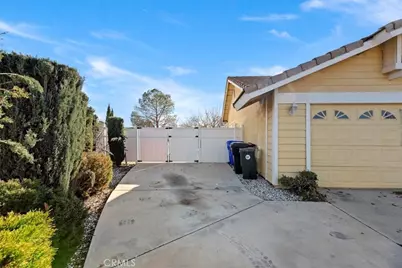 19185 Cochise, Apple Valley, CA 92308 - Photo 5