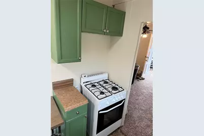 369 Log, Crestline, CA 92325 - Photo 3