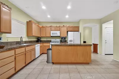 13255 Marshwood Street, Victorville, CA 92392 - Photo 13