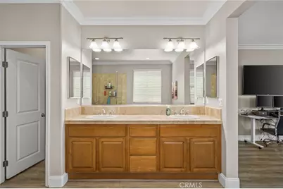 14215 Rolling Stream Place, Jurupa, CA 92880 - Photo 23