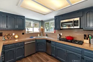 27814 North Bay, Lake Arrowhead, CA 92352 - Photo 17