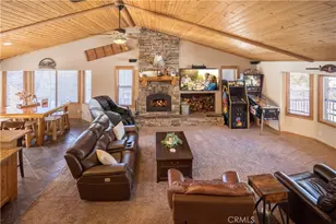 41537 Mockingbird, Big Bear Lake, CA 92315 - Photo 9