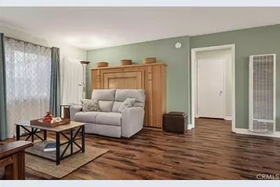 48 N Center Street, Redlands, CA 92373 - Photo 5