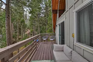 155 Birchwood, Lake Arrowhead, CA 92352 - Photo 13