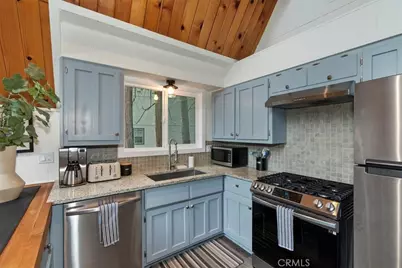 155 Birchwood, Lake Arrowhead, CA 92352 - Photo 23