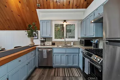 155 Birchwood, Lake Arrowhead, CA 92352 - Photo 21
