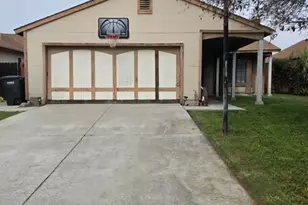 2099 Applewood St, Colton, CA 92324 - Photo 1