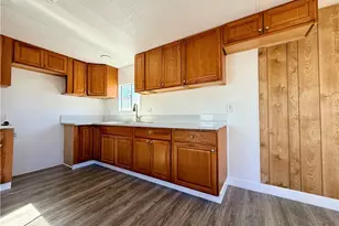 26063 Baseline St, San Bernardino, CA 92410 - Photo 11