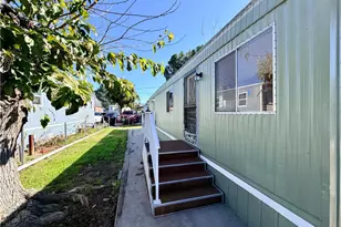 26063 Baseline St, San Bernardino, CA 92410 - Photo 5