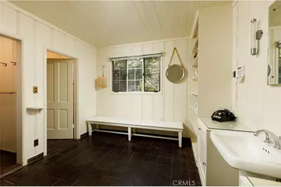 28641 North Shore Road, Lake Arrowhead, CA 92352 - Photo 35