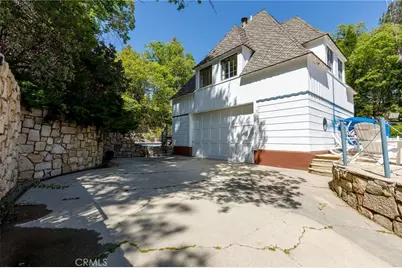 28641 North Shore Road, Lake Arrowhead, CA 92352 - Photo 37
