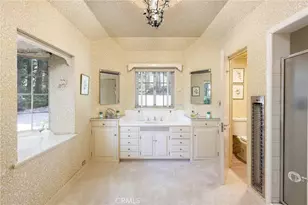 28641 N Shore Rd, Lake Arrowhead, CA 92352 - Photo 17