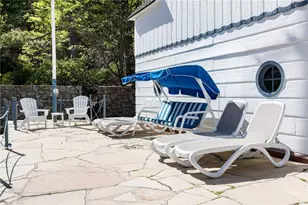 28641 N Shore Rd, Lake Arrowhead, CA 92352 - Photo 45
