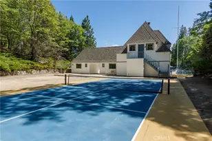 28641 N Shore Rd, Lake Arrowhead, CA 92352 - Photo 29