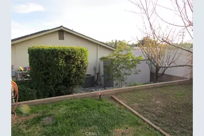 31388 Sierra Linda Street, Yucaipa, CA 92399 - Photo 37