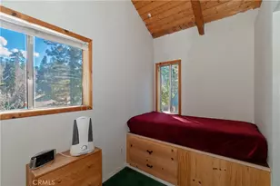 33874 Green Valley Lake Rd, Green Valley Lake, CA 92341 - Photo 29