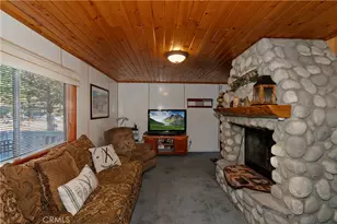 33874 Green Valley Lake Rd, Green Valley Lake, CA 92341 - Photo 11