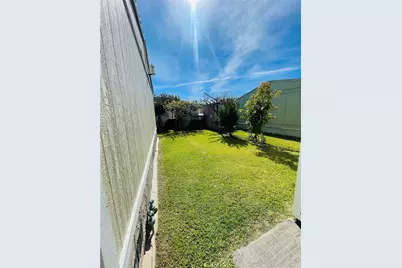 17400 Valley Blvd #66, Fontana, CA 92335 - Photo 25