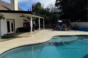 39657 Baldi Ct, Cherry Valley, CA 92223 - Photo 37