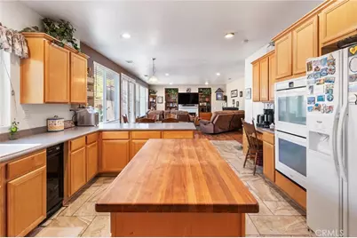 1617 Garden, Redlands, CA 92373 - Photo 25