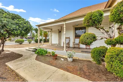 306 W 6th Street, Perris, CA 92570 - Photo 31