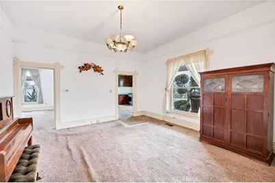 306 W 6th Street, Perris, CA 92570 - Photo 15