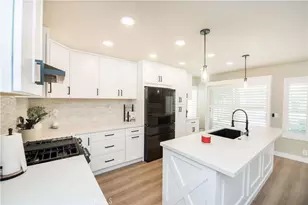 11597 Norgate Dr, Corona, CA 92878 - Photo 3