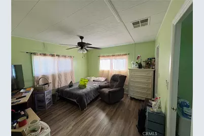 718 Sycamore Avenue #19, Vista, CA 92083 - Photo 7