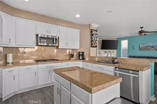 8282 Gardenia Vista Rd, Riverside, CA 92508 - Photo 15