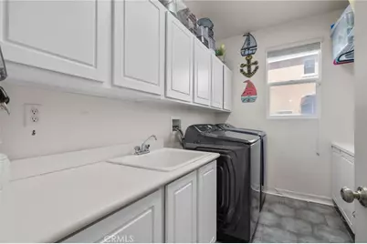 8282 Gardenia Vista Road, Riverside, CA 92508 - Photo 17