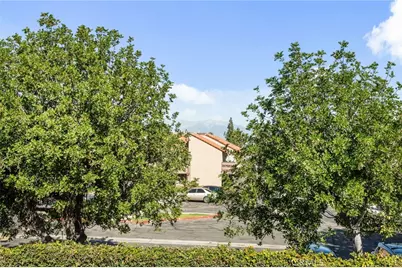 1305 Brentwood Circle #D, Corona, CA 92882 - Photo 9