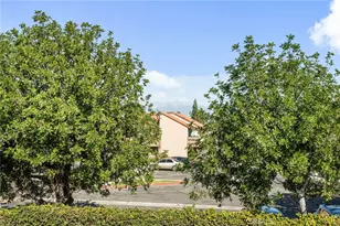 1305 Brentwood Cir, Corona, CA 92882 - Photo 9
