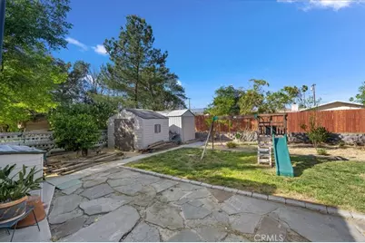 16470 Upland, Fontana, CA 92335 - Photo 35