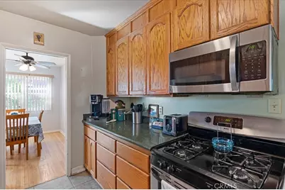 16470 Upland, Fontana, CA 92335 - Photo 15