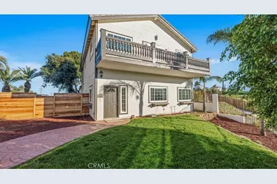 1006 W Pottery, Lake Elsinore, CA 92530 - Photo 3