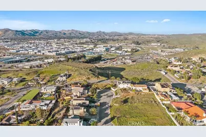 1006 W Pottery, Lake Elsinore, CA 92530 - Photo 41