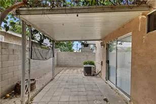 20721 Roseton, Lakewood, CA 90715 - Photo 5