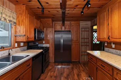 764 Crestwood, Big Bear Lake, CA 92315 - Photo 21